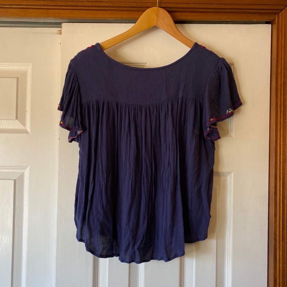 ✴️ Flowy Boho Top - Picture 3 of 3